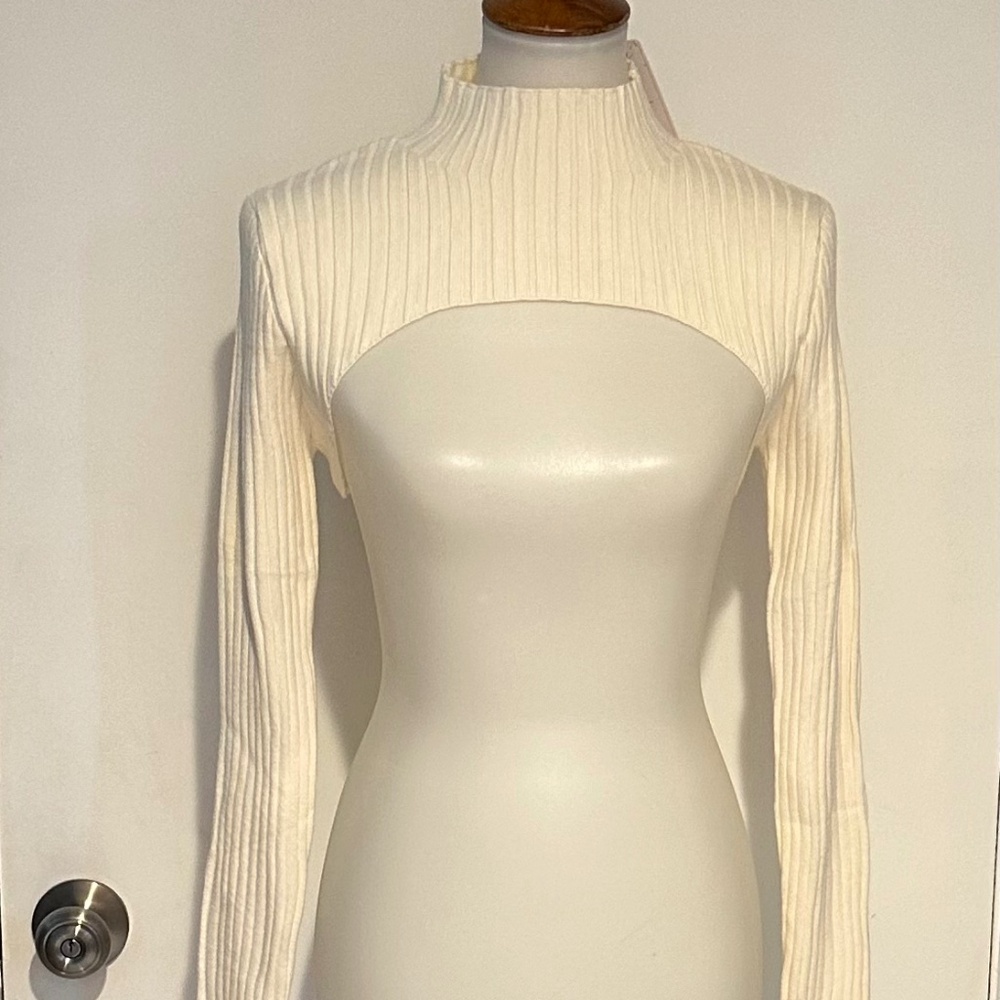 Pretty Garden Mock Neck Bolero Top‎ - Size S - NEW With Tags.